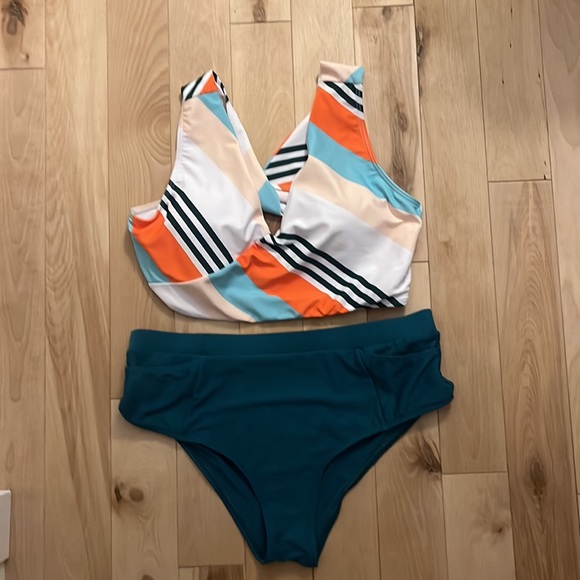 Moab Stripe Green Orange Bikini Large - Picture 3 of 3